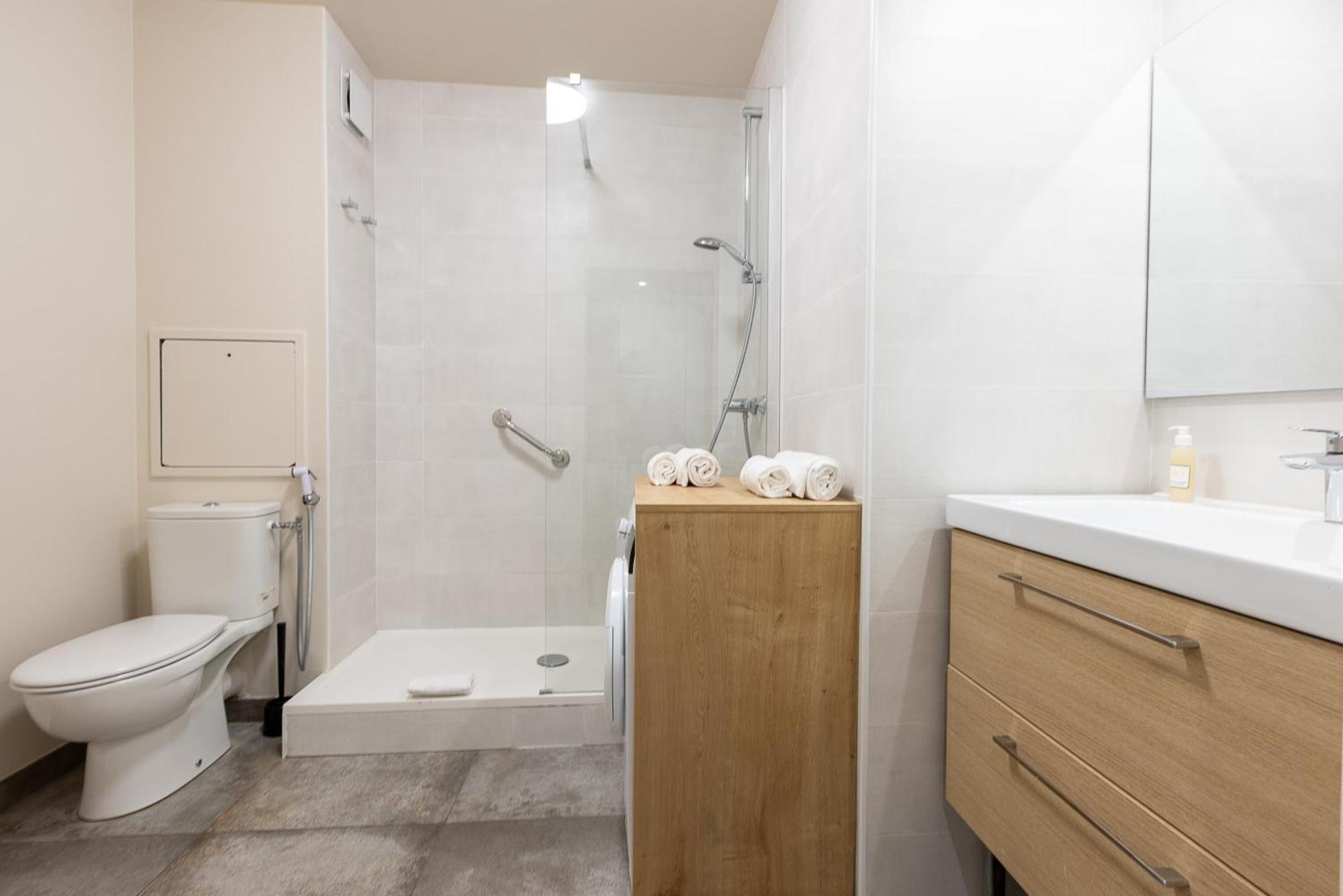 Apartamento Star Of Life Courbevoie Exterior foto